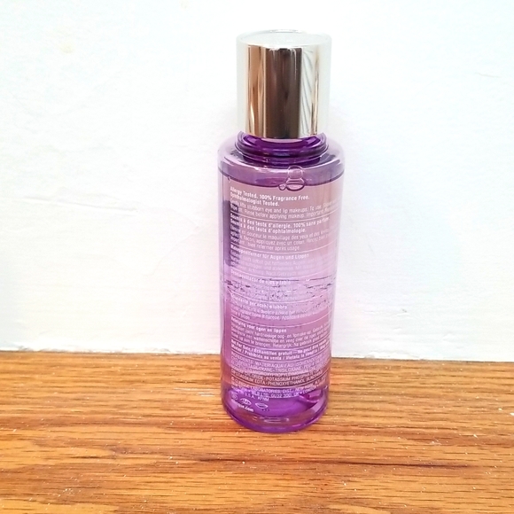 CLINIQUE MAKEUP REMOVER - Picture 3 of 3